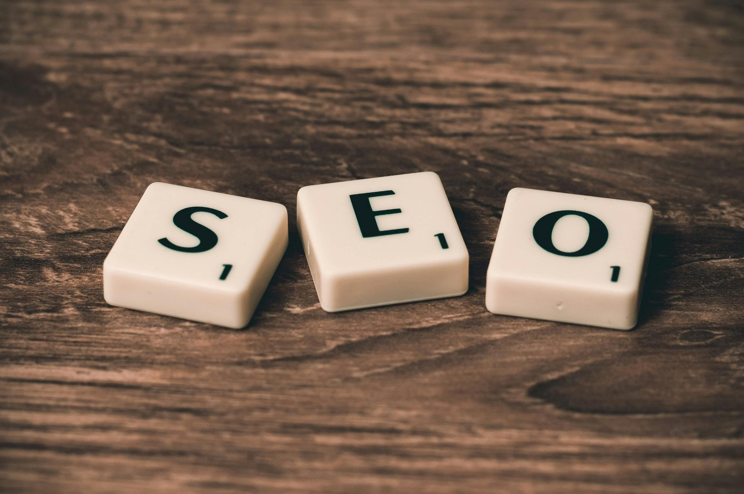 Cara Kerja Ahli SEO Terbaik dalam Meningkatkan Ranking Website